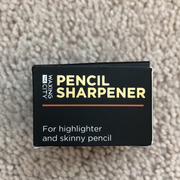 7 NWT items! 3 eyebrow powders, 2 highlighter pencils, eyebrow gel, pencil sharp - Picture 8 of 8